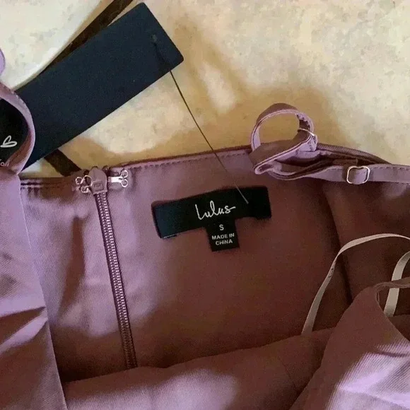 Lulus - Picture 4 of 4